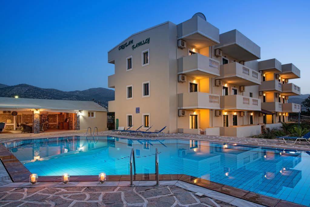 Cretan Family Apartments Malia  Exterior photo