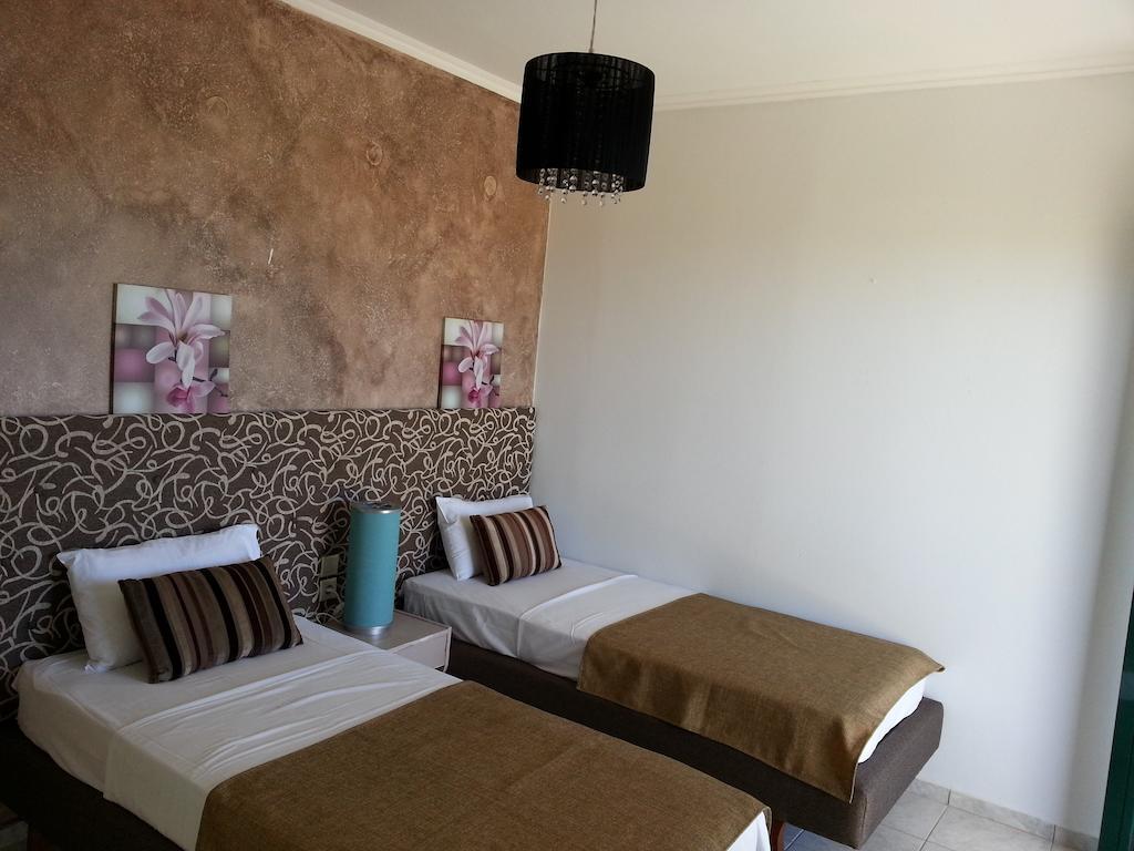 Cretan Family Apartments Malia  Exterior photo